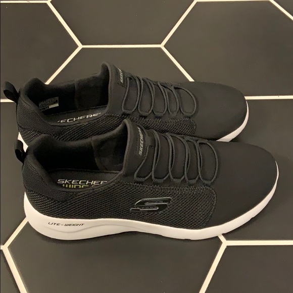 Women’s Skechers - Picture 2 of 3